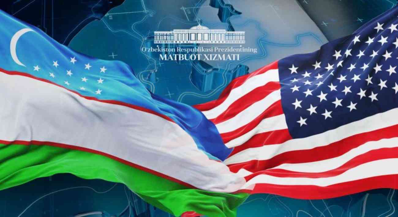 Американский узбекский. Флаг США И Узбекистана. Флаг Америка Узбекистан. Флан Узбекистана и США. Флагшток США И Узбекистан.